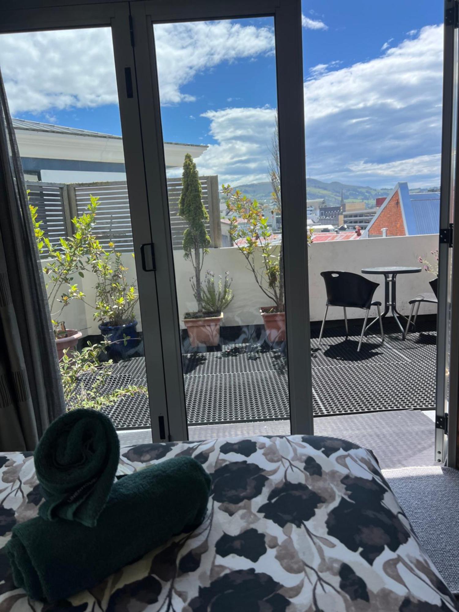 On Top Backpackers Dunedin Exteriör bild